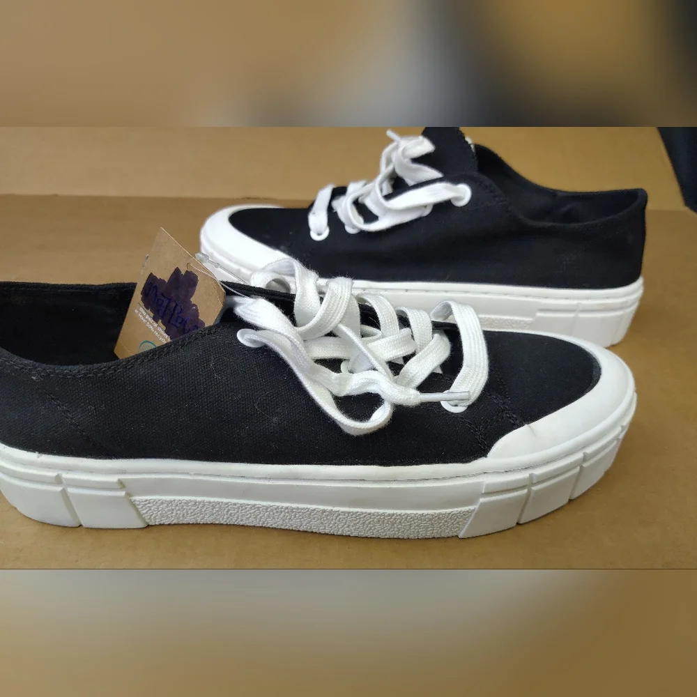 Mad Love Platform Sneakers Shoes Canvas Black Lace Up Fran Womens Size‎ 10